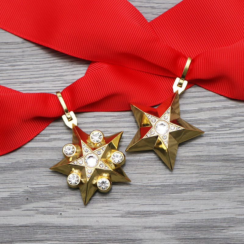Vintage Star Wars Collectible - Marshal Star Medal Replica - Soviet