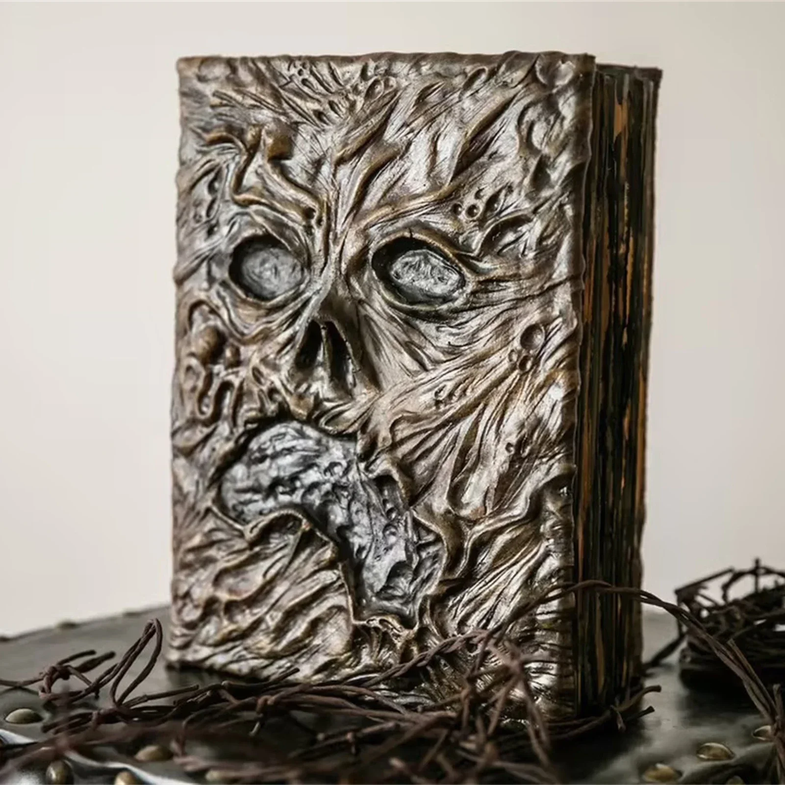 Vintage Necronomicon - Dark Ma - Vintage And Collectible Books reseña y precio
