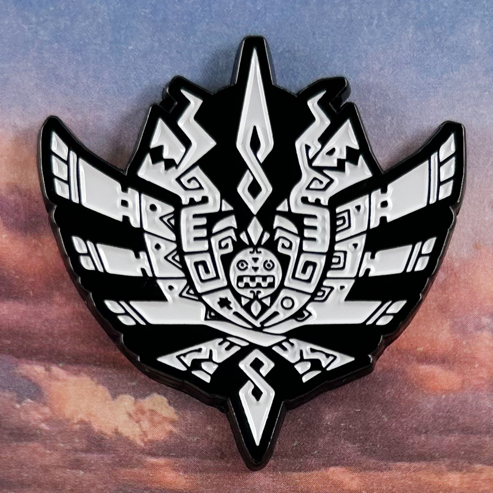 MH4 Monster Hunter-4 Logo Badg - Collectible Vintage Brooches reseña y precio