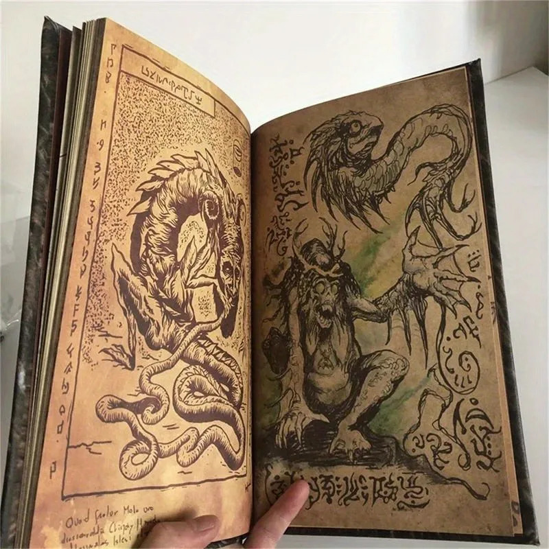 Vintage Necronomicon - Dark Ma - Vintage And Collectible Books reseña y precio