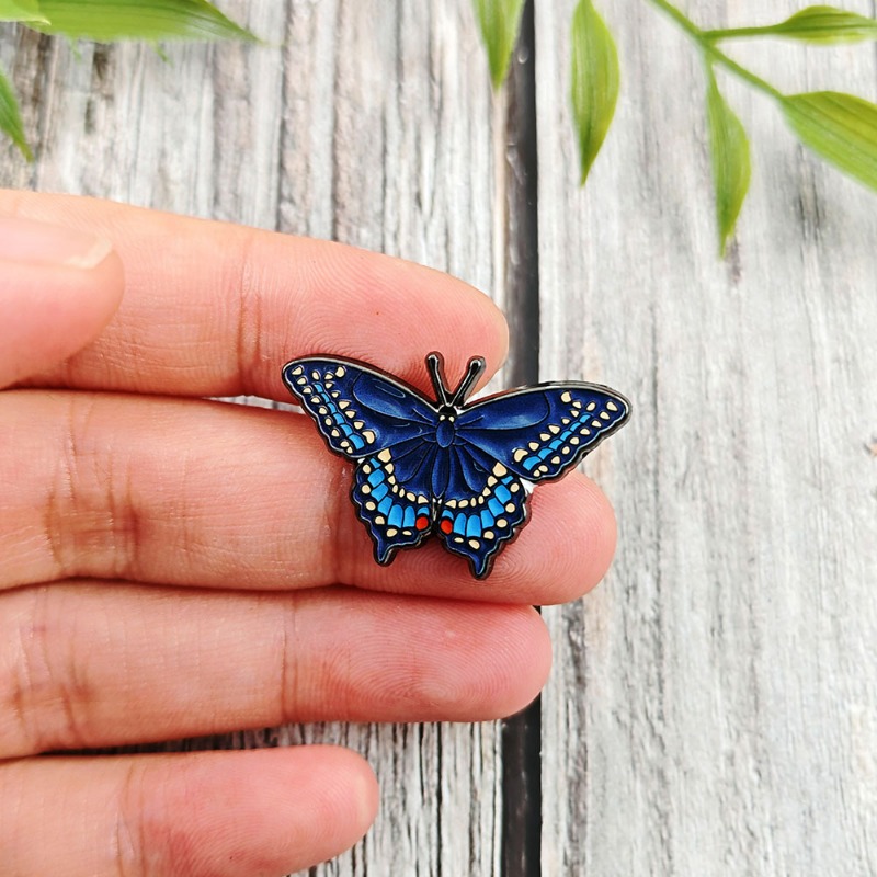 Original Design Vintage Metal  - Collectible Vintage Brooches reseña y precio