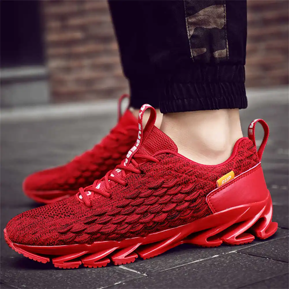 size 44 size 39 walking shoes  - Vintage Collectible Show reseña y precio