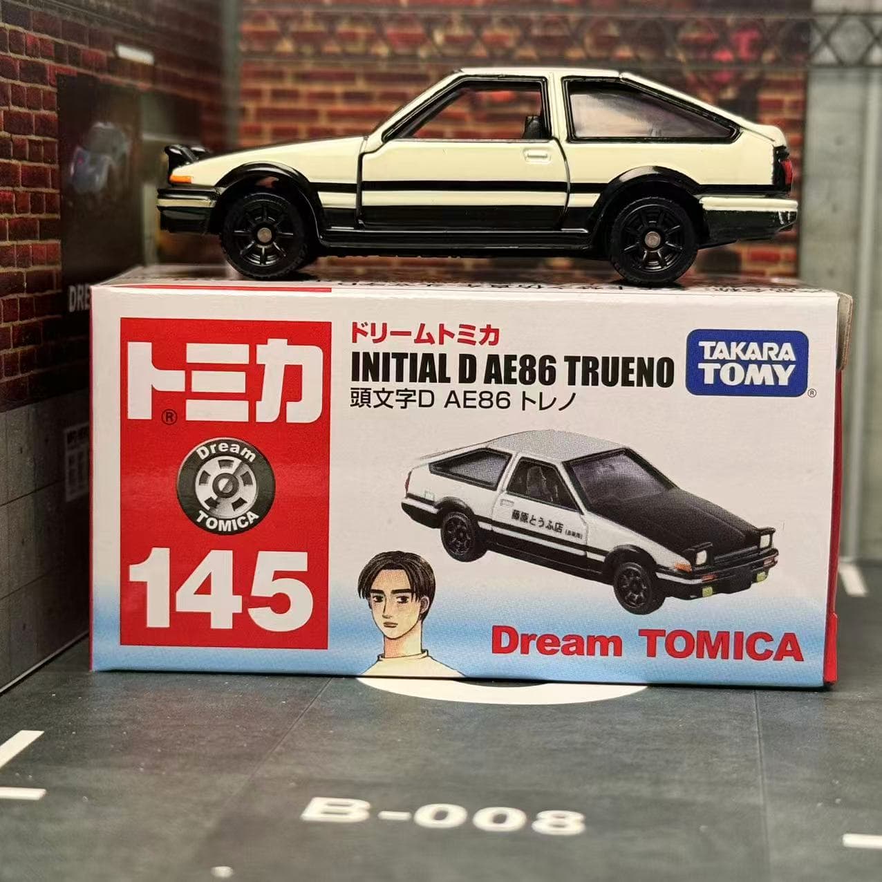 Dream Tomica NO. 145 Initial D - Vintage Collectible Model Cars reseña y precio