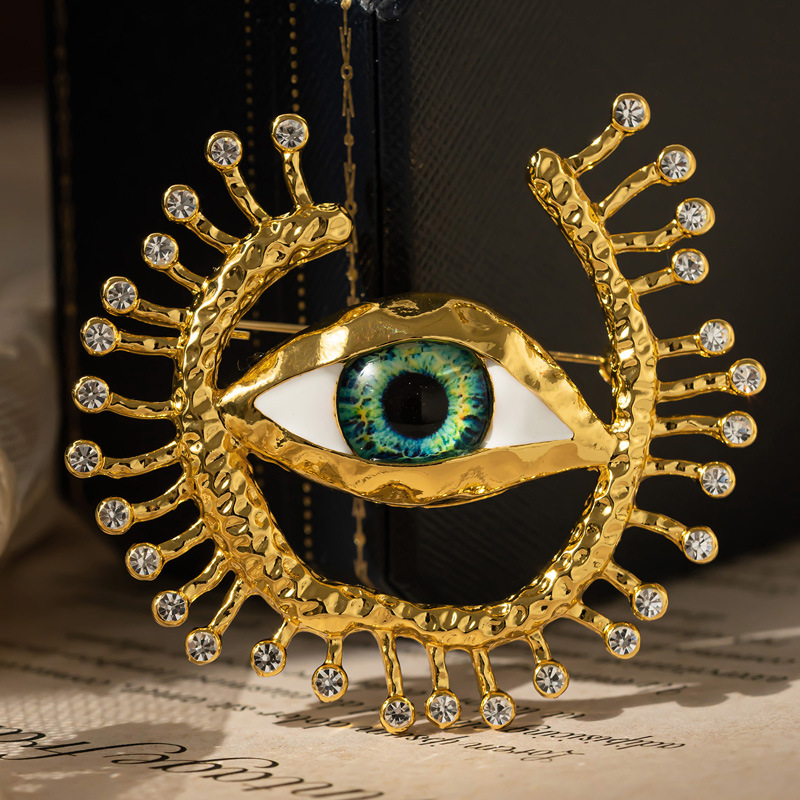 New Evil Eye Badges Cosplay An - Collectible Vintage Brooches reseña y precio