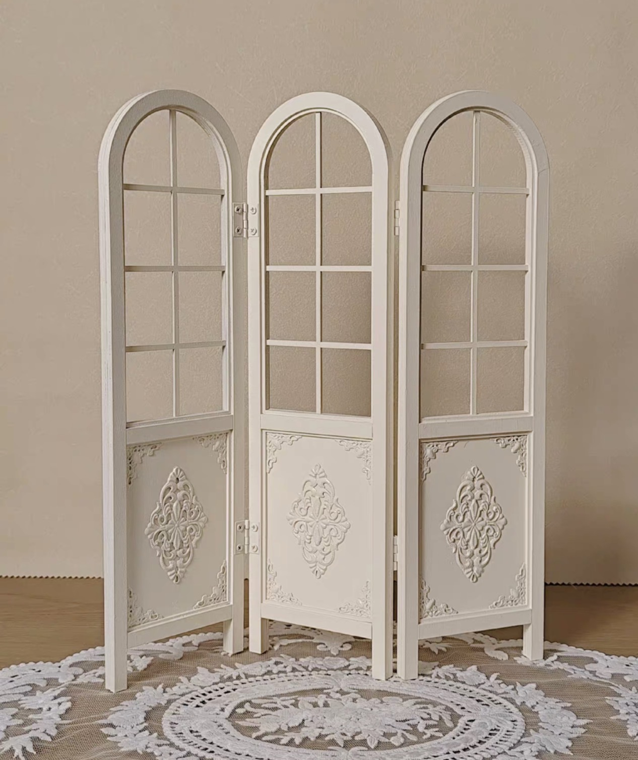 Rustic Miniature Room Divider  - Vintage Collectible Dolls reseña y precio