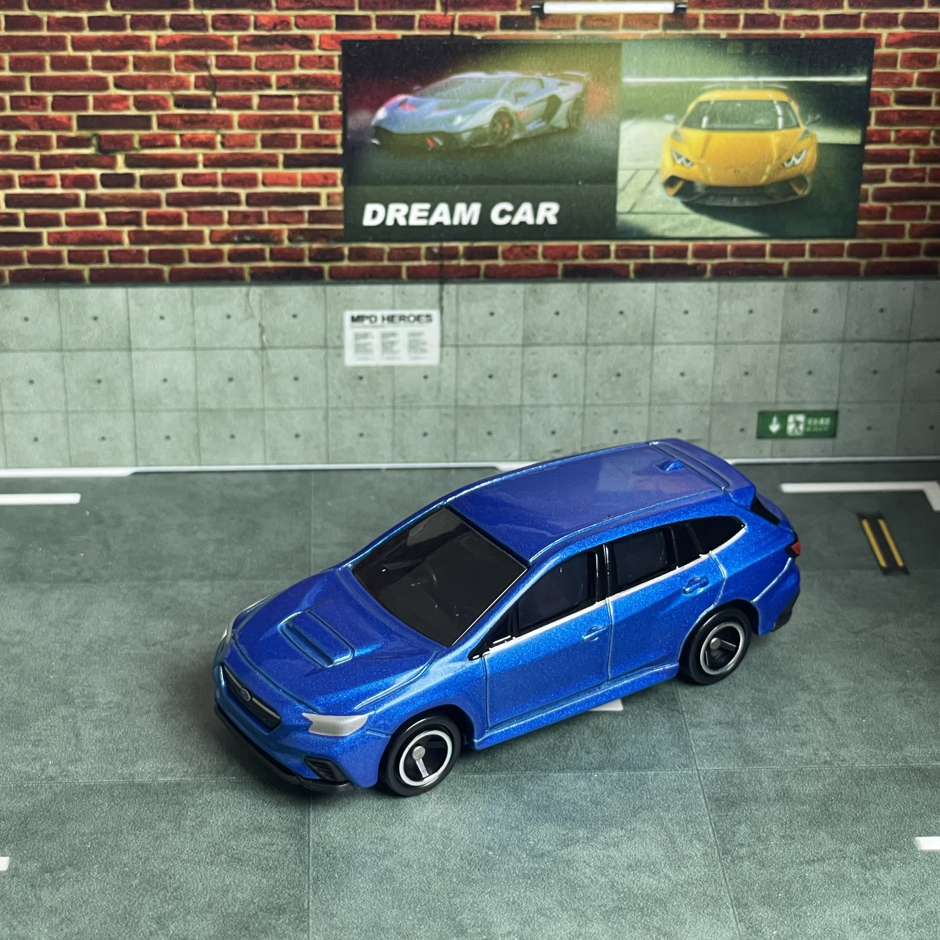 Takara Tomy Tomica #59 Subaru  - Vintage Collectible Model Cars reseña y precio